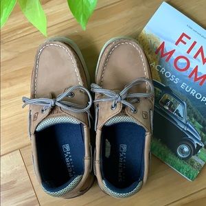Boys Sperry shoes 2M